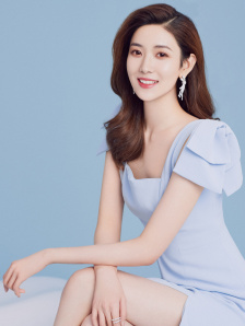 美女的内裤里